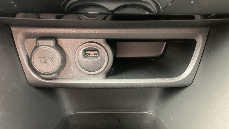 Peugeot 2008 1.2 PureTech Allure Premium 5dr [Start Stop] Petrol Estate